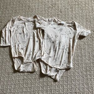 Kate Quinn Taurus print bamboo bodysuits 6-12 months